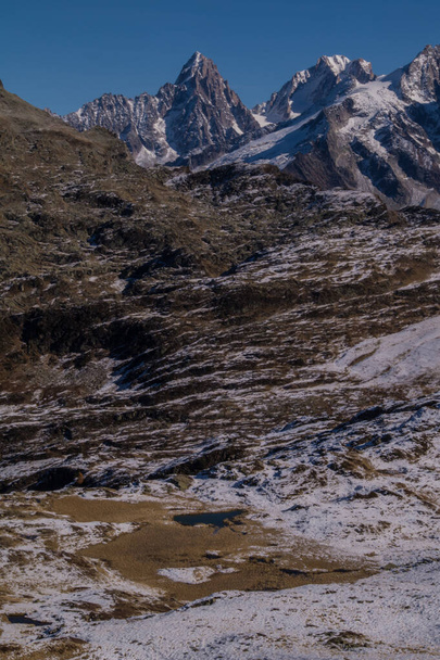 beautiful landscape with mountains and snow - Fotó, kép
