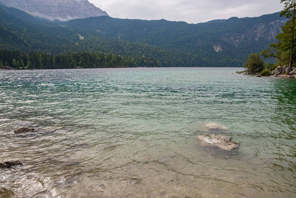 beautiful view of the lake - Zdjęcie, obraz