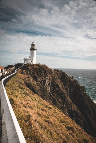 lighthouse on the coast of the atlantic ocean - Zdjęcie, obraz