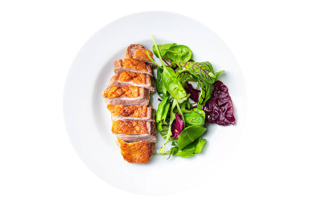 鴨胸肉炒め鶏肉健康食品新鮮な食事食生活スナックテーブルの上にコピースペース食品の背景  - 写真・画像