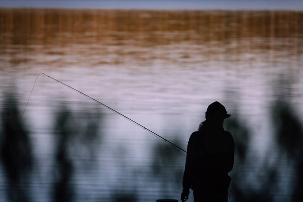 fishing on the lake - Foto, immagini