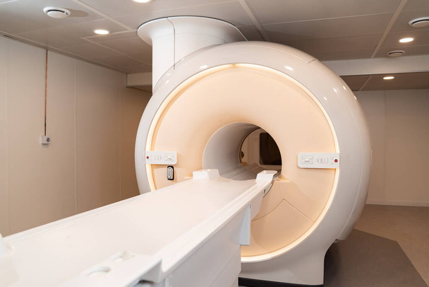 MRI. Medical Equipment and Health Care. modern diagnostics. - Fotografie, Obrázek