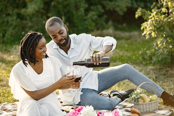 African american couple on a summer picnic - Foto, Imagem