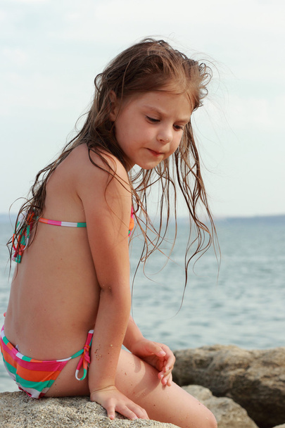 Lovely little girl over tha Black Sea - Φωτογραφία, εικόνα