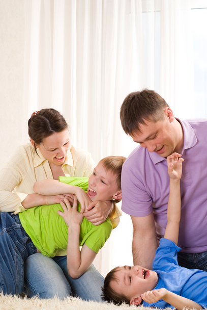 Parents with their two children - Zdjęcie, obraz