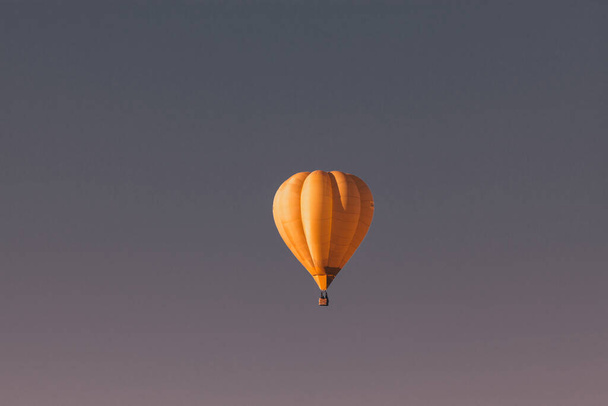 globos aerostáticos - concepto de libertad y aventura - Foto, imagen