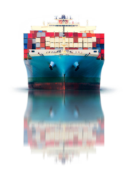白い背景に隔離されたコンテナ貨物船とタグボート、貨物輸送と物流コンセプト、配送 - 写真・画像