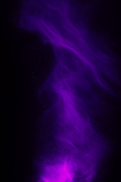 Fumaça na luz azul - Foto, Imagem