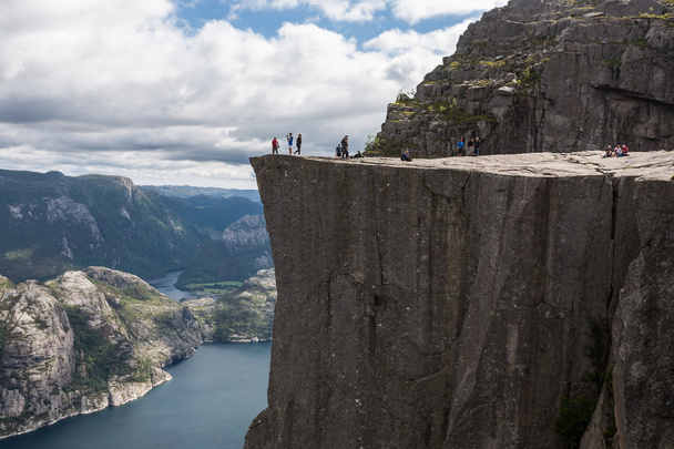 skalnej na Lysefjord (Norwegia) - Zdjęcie, obraz