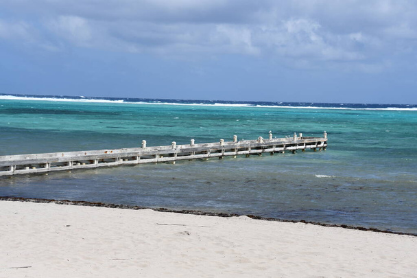Colliers Public Beach в районі East End Grand Cayman, Кайманові острови - Фото, зображення