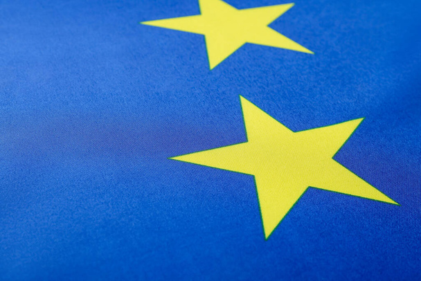 Sárga csillagok az Európai Unió zászlaja, közelkép - Fotó, kép