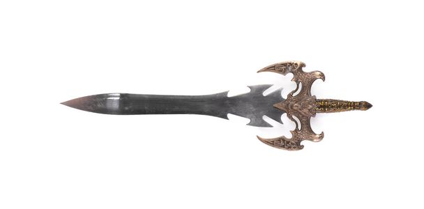 αρχαία μεσαιωνικά σπαθιά σε λευκό απομονωμένο φόντο - Φωτογραφία, εικόνα