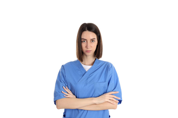 Концепция медицинского работника с молодой женщиной изолированы на белом фоне - Фото, изображение
