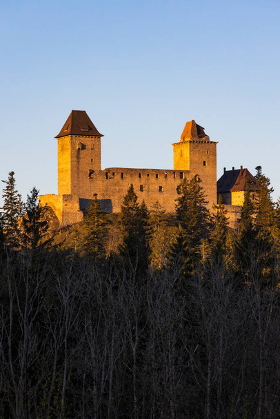 Замок Касперк у Сумаві (Чехія). - Фото, зображення
