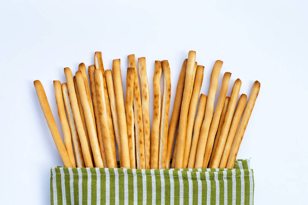 Хлебные палочки на белом фоне - Фото, изображение