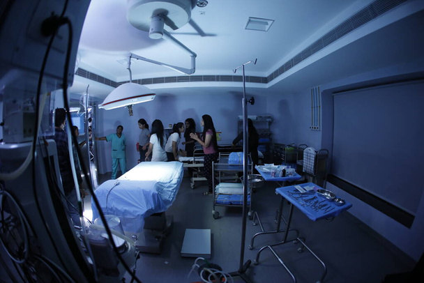 Equipe de cirurgiões na operação - Foto, Imagem