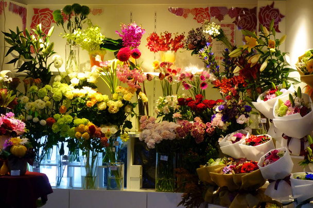 Eksoottinen upea ja upea kukkakauppa Ginza - Valokuva, kuva