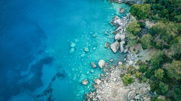 FIMI Drone Kamera Deniz kıyısı okyanus suyu mavi su - Fotoğraf, Görsel