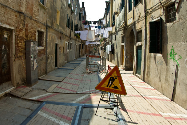 Construction site in the small historic streets of venice - Photo, Image