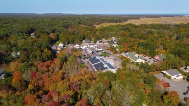 Duxbury landscape including Duxbury Bay, Marsh and town center aerial view with fall foliage in town of Duxbury, Massachusetts MA, Verenigde Staten.  - Video