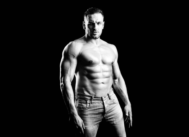 Strong man showing his perfect naked body. Bare torso. - Valokuva, kuva