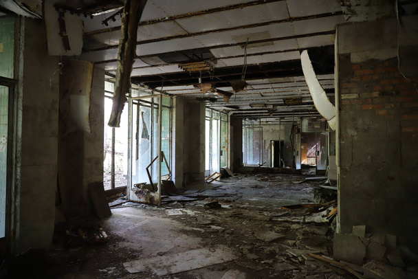 Cinema Building in Pripyat Town in Chernobyl Exclusion Zone, Chernobyl, Ucrânia - Foto, Imagem