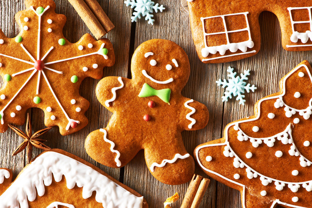 クリスマス自家製ジンジャーブレッドクッキー - 写真・画像