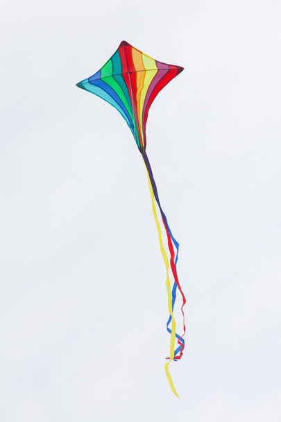 Kite in lucht - Foto, afbeelding