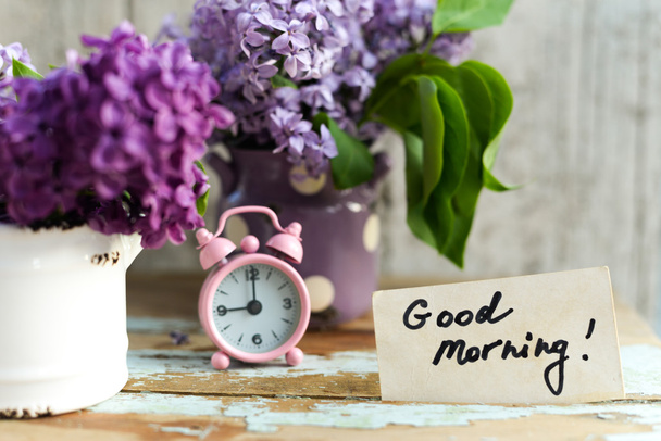 zweifarbige Fliederblüten mit guter Morgennote - Foto, Bild