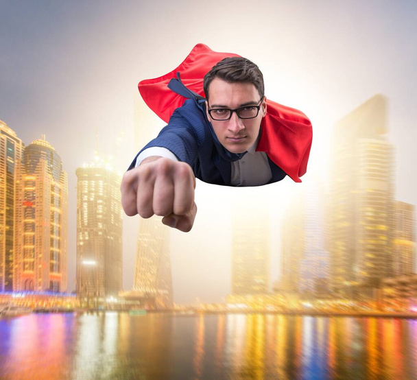 Superhrdina podnikatel létající nad městem - Fotografie, Obrázek