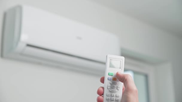 Regolazione manuale della temperatura sul condizionatore d'aria - Filmati, video