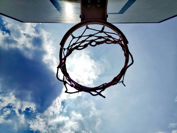 basketball hoop in the sky - 写真・画像