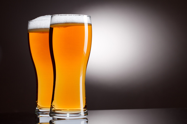 Two glasses of beer - Фото, зображення