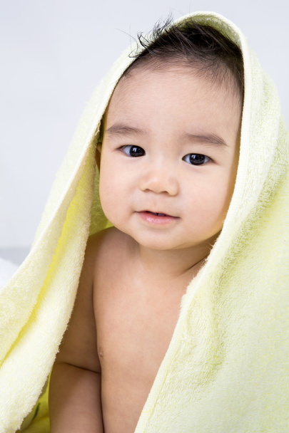 Beautiful smiling asian cute baby - Фото, зображення
