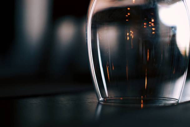 glass  with a blurred background - Foto, Bild