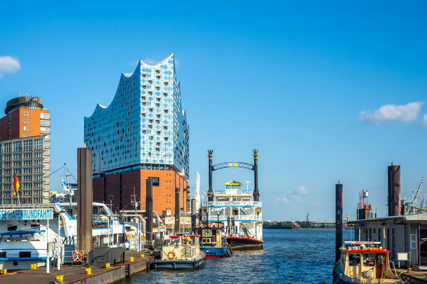 Opera i port w Hamburgu, Niemcy  - Zdjęcie, obraz