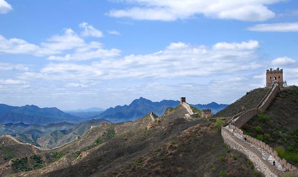  Grande muralha na montanha Simatai
 - Foto, Imagem