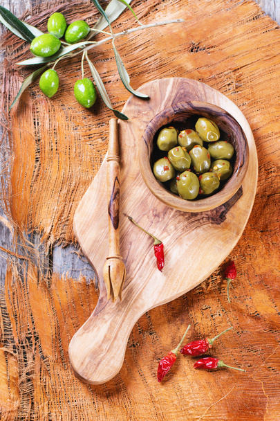 Green olives - Φωτογραφία, εικόνα