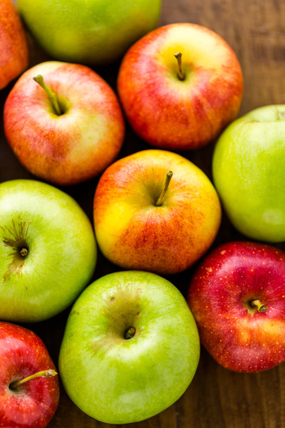 Manzanas frescas
 - Foto, Imagen