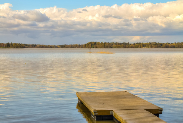 muelle de madera en el lago - Foto, Imagen