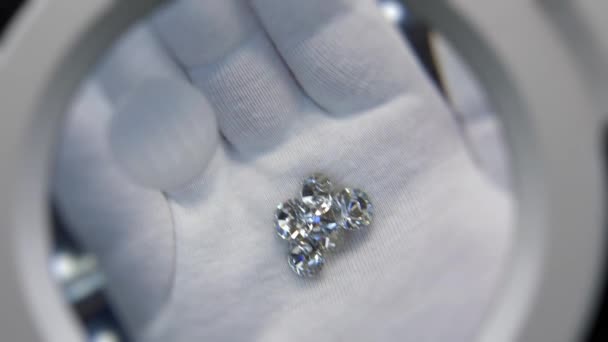 Diamanti sotto lente d'ingrandimento - Filmati, video