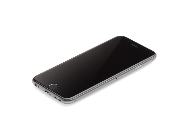モスクワ, ロシア - 2014 年 9 月 29 日: 新しい iphone 6 はアップル社、アップルが開発したスマート フォンをリリース新しい iphone 6 と iphone 6 プラス - 写真・画像