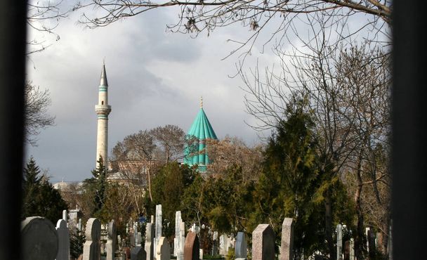 Museo Mevlana y antiguo cementerio. Konya Turquía. - Foto, Imagen