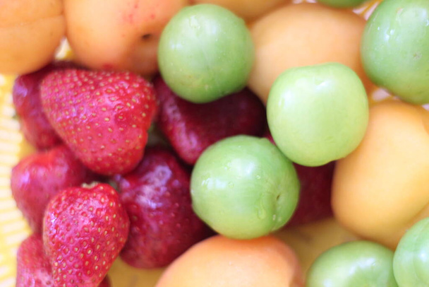 bunte Früchte für den Sommer Hintergrund - Foto, Bild