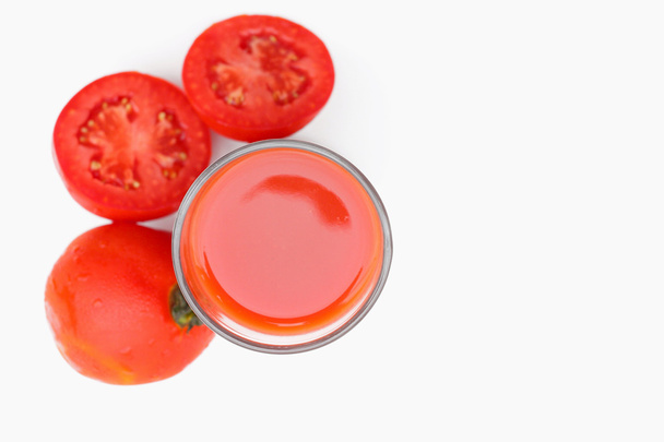 Jus de tomate
  - Photo, image