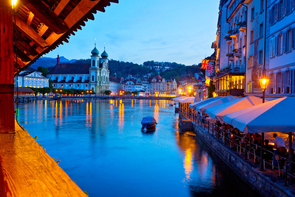 Luzern am Abend, Schweiz - Foto, Bild