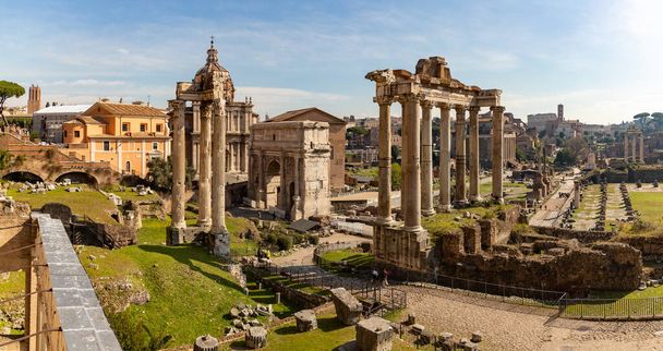 Панорама Римского форума. - Фото, изображение
