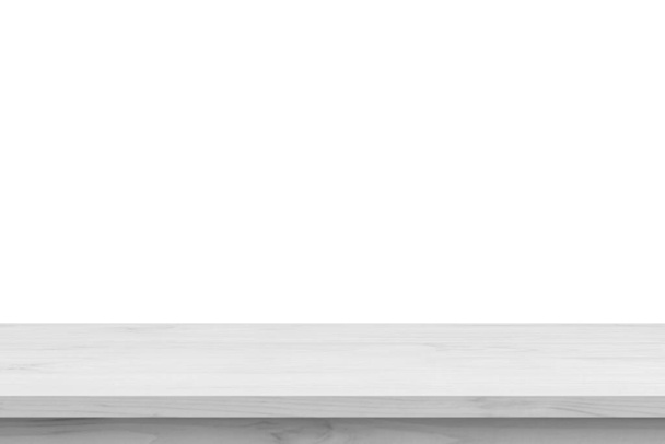 Leeg wit houten tafelblad geïsoleerd op witte achtergrond - Foto, afbeelding