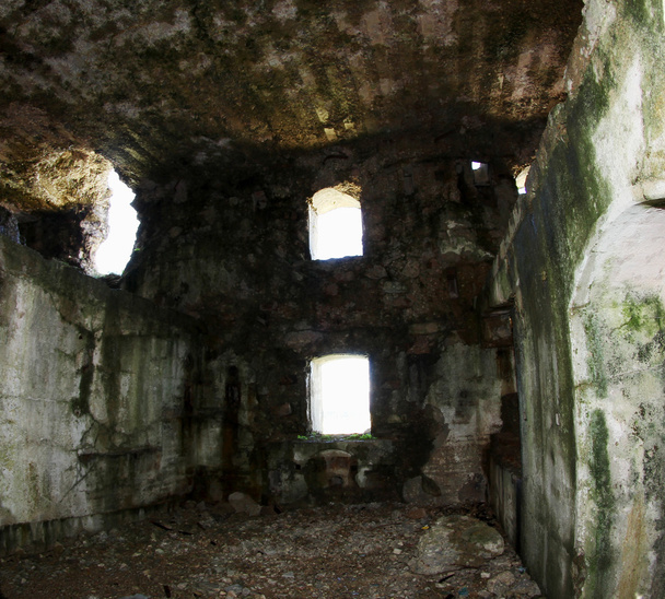 Intérieur du grand Fort Sommo utilisé de l'austro hongrois
  - Photo, image