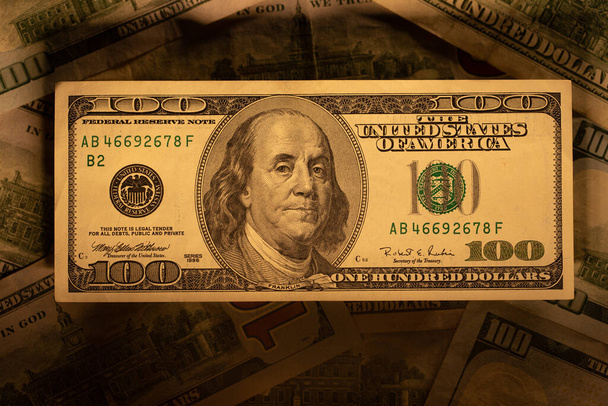 Isolated 100 US Dollar banknote. Old Design of 100 US Dollar bill - Фото, изображение